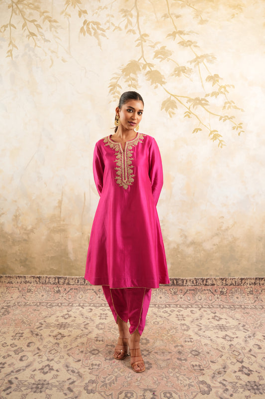 The Fuchsia Radiance Kurta Set