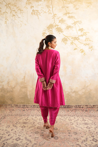 The Fuchsia Radiance Kurta Set