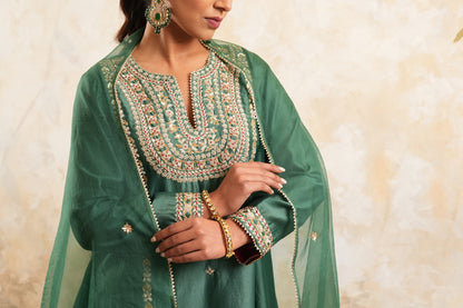 The Emerald Green Majestic Ensemble