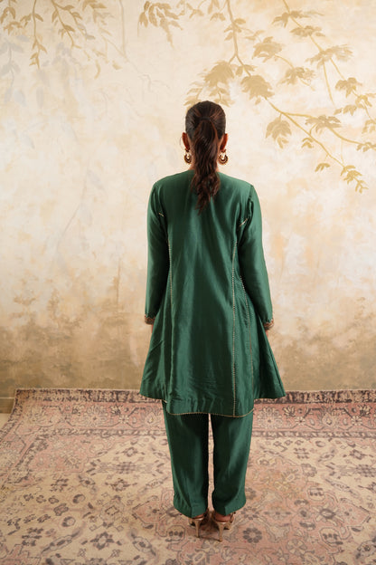 The Emerald Green Hand Embroidered Kurta Set