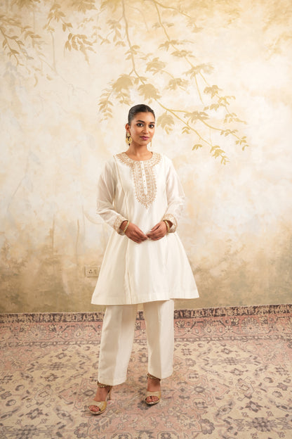Ivory Radiant Kurta Set